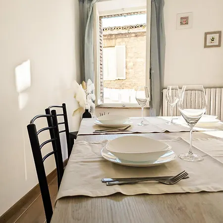 Relax, Bilocale Nel Centro Storico Apartmán Assisi