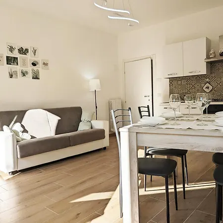 Relax, Bilocale Nel Centro Storico Apartman *